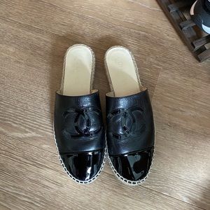 Chanel slides